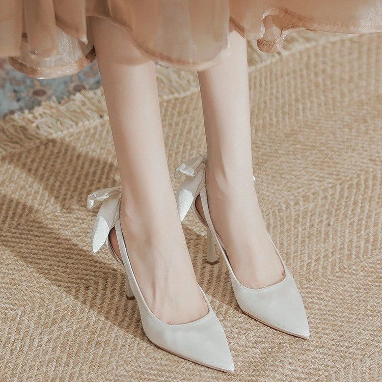 Wedding Heels Women Luxury Brand Design String Bead Pearls High Heels Ladies Sexy Elegant Pointed Toe White Black Pumps2025