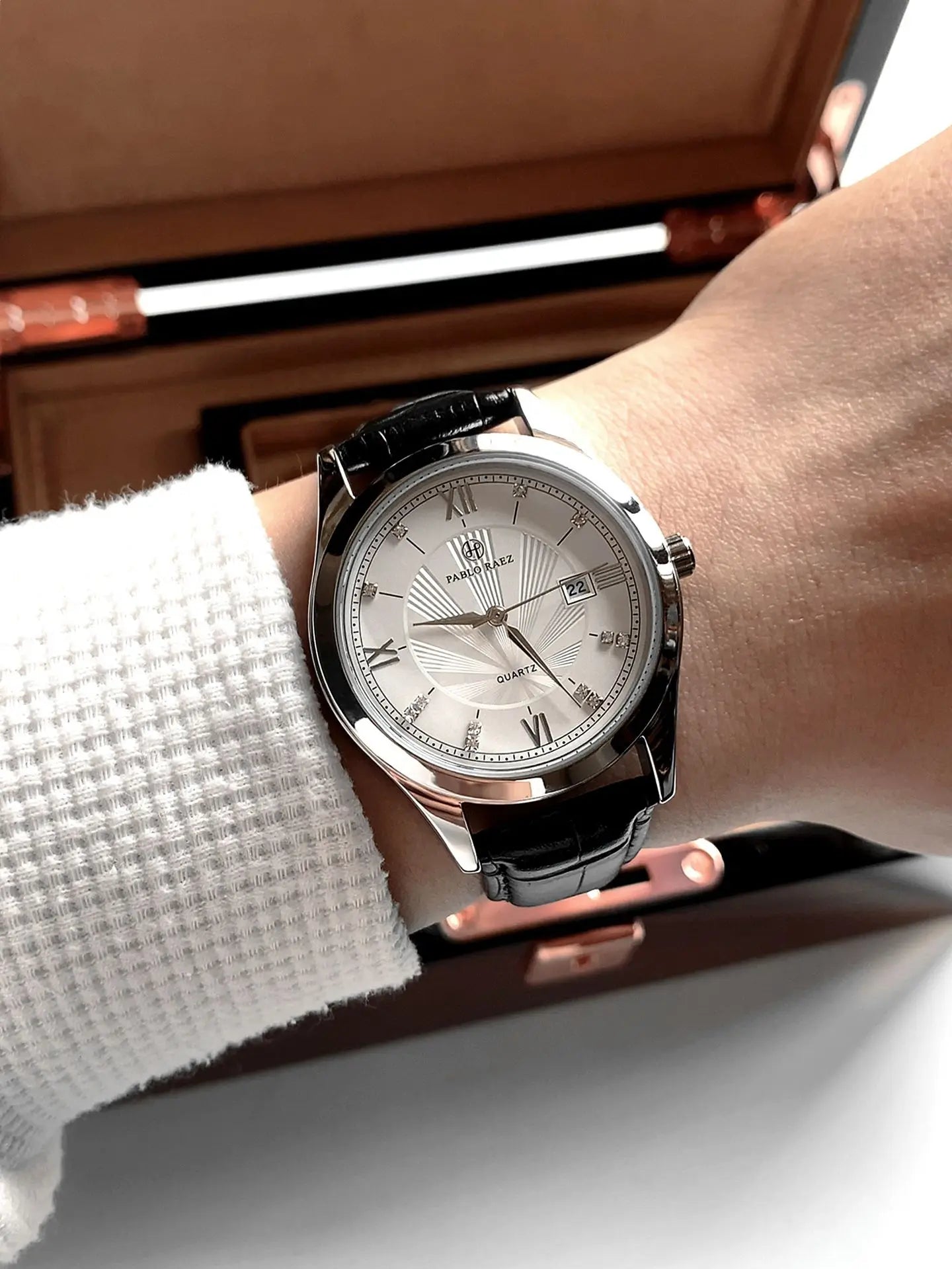 UTHAI High  Authentic Men Watch Brand Waterproof Leather Calendar Student Exam Table Male Fashion Quartz Clock Watches Has Box