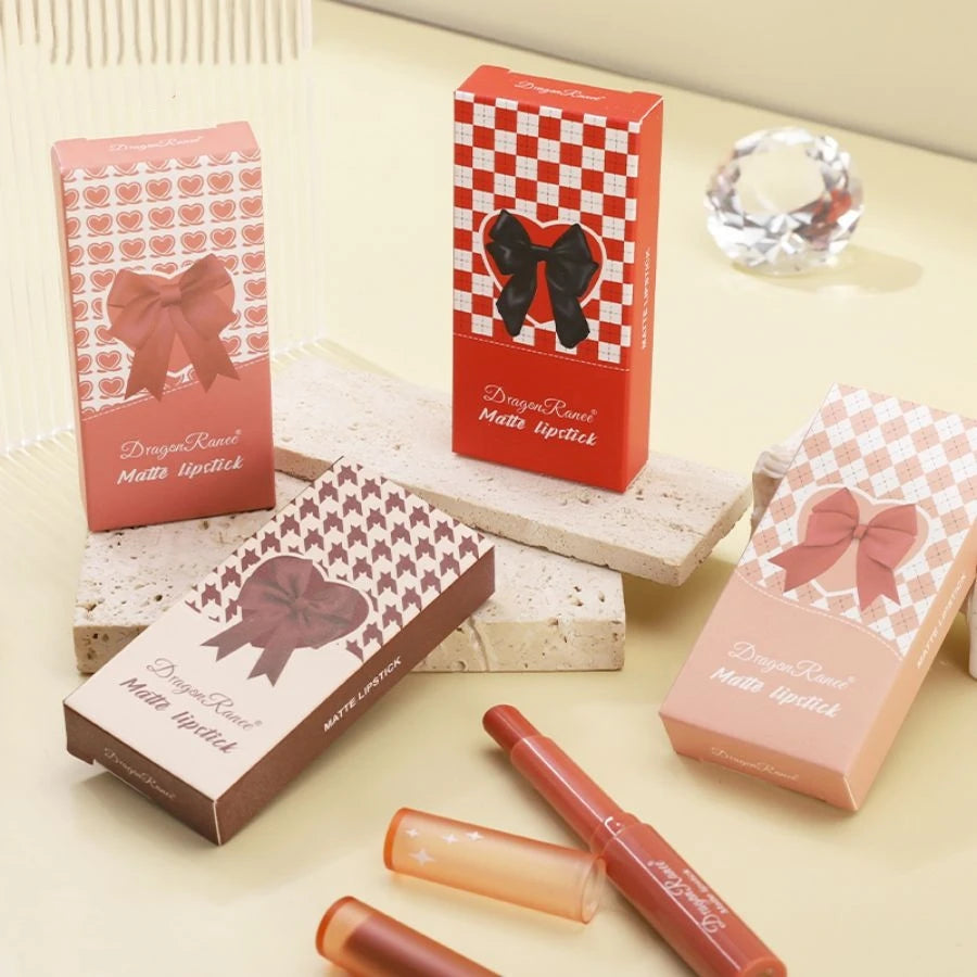 Matte Lipstick, Rich Color, Moisturizing Lip Gloss, Easy to Color, Lip Glaze, Rotating Lipstick Pen, Three-Pack Lipstick Pen, Valentine's Day Gift