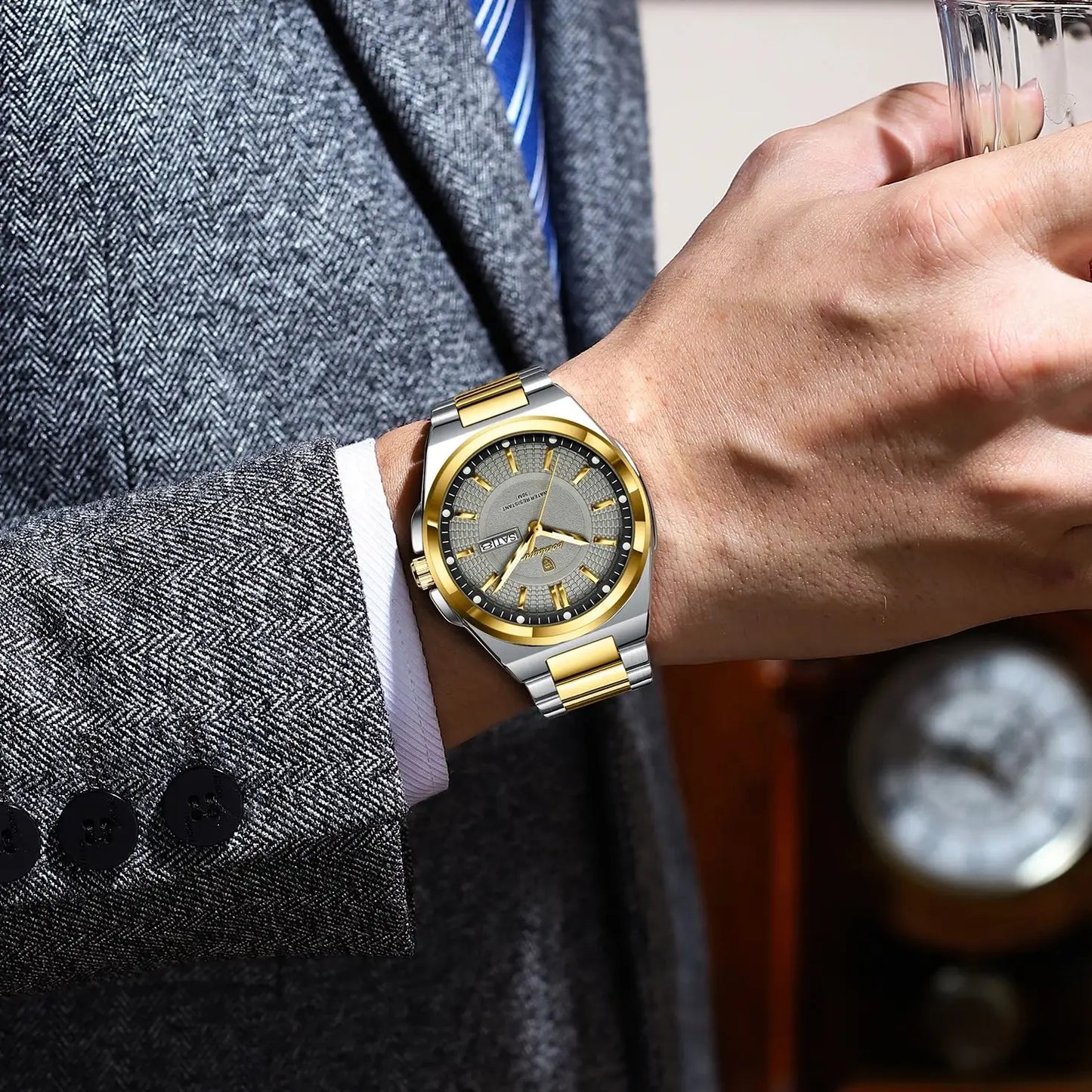 POEDAGAR Luxury Men's Wristwatch Stainless Steel Date Week Man Watch Waterproof Luminous Business Fashion Quartz Watches For Men