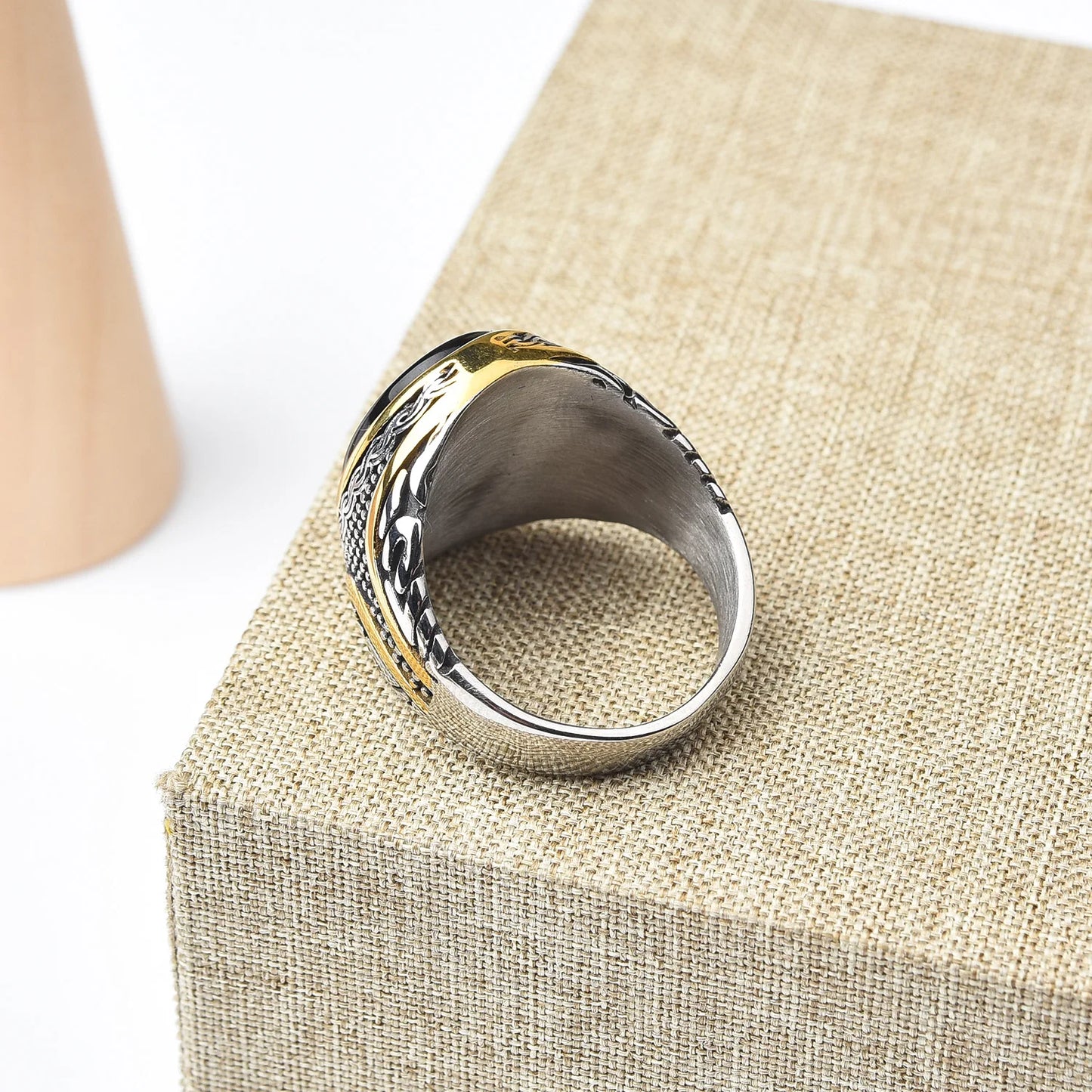 R3231Men's/Women Many Gem style colors 316LStainless Steel Rings Classic Fashion Trend Jewelry High Quality Products