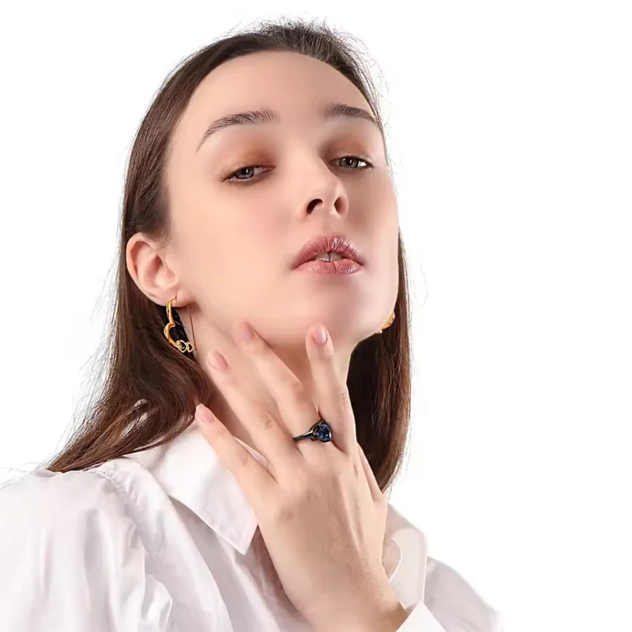 Fashion Couple Rings Romantic Women Heart Blue Rhinestones Zircon Ring Men Stainless Steel Celtic Dragon Ring Jewelry Wholesale