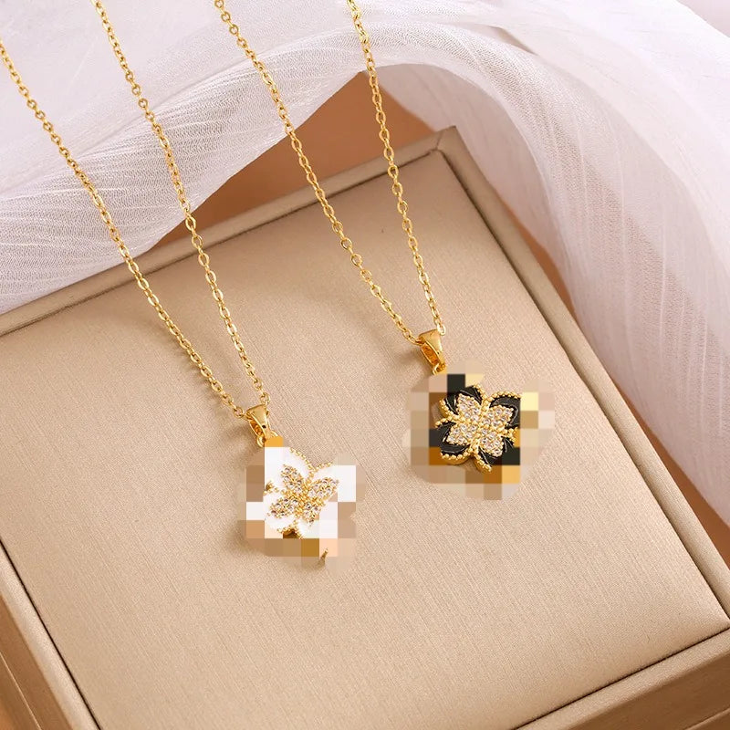 Four-leaf clover titanium steel necklace, a fashionable, individual and simple best-selling women's collarbone chain