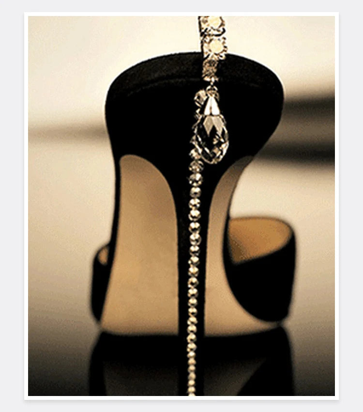 2025 New Mesh Hot Drilled Sexy Versatile Pointed Shallow Mouth Water Diamond Chain High Heels Baotou Sandals for Women