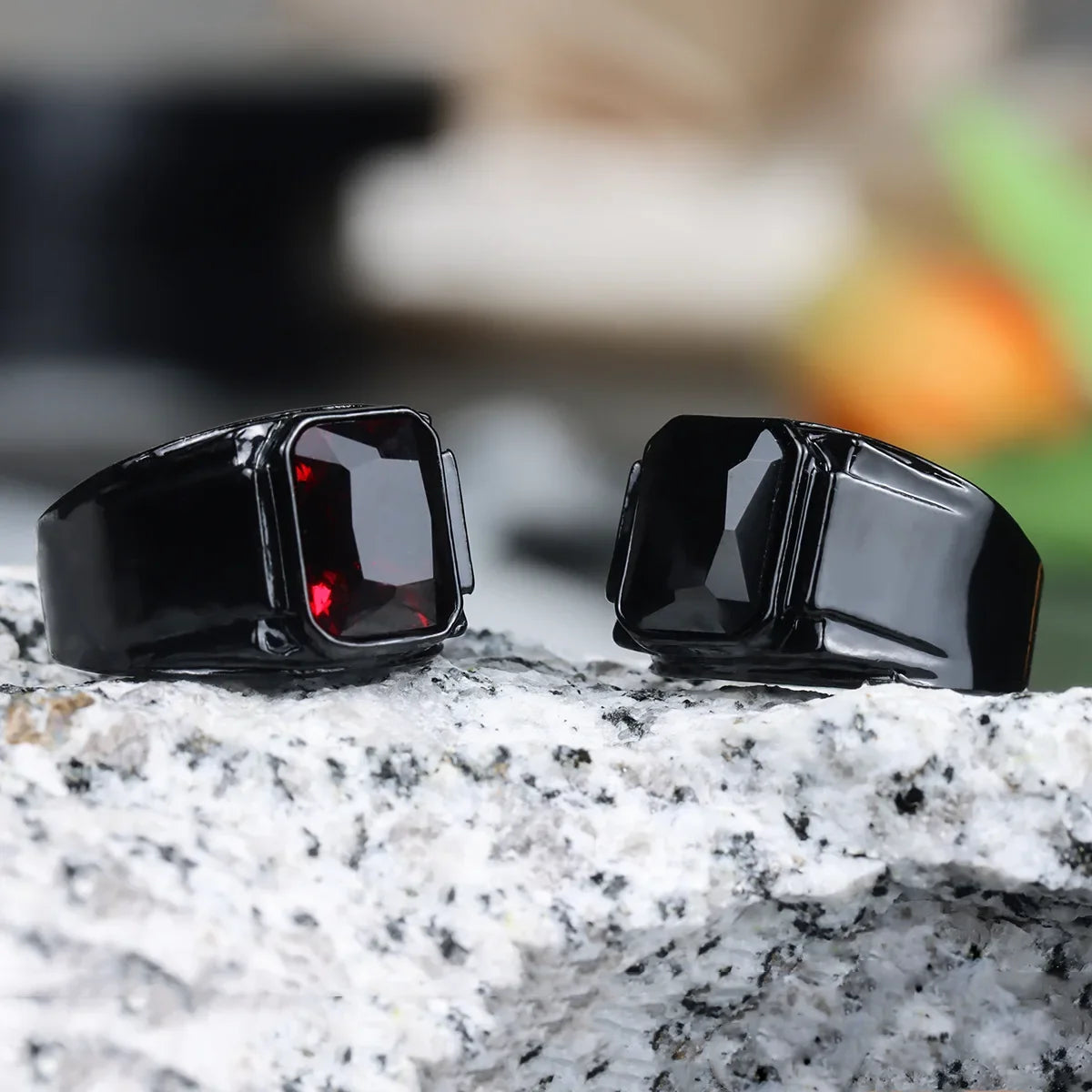 Vintage Rings for Men and Women Black Red New Fashion Hand Ornament Punk Hip Hop Personality Men Ring Gift Jewelry Кольцо