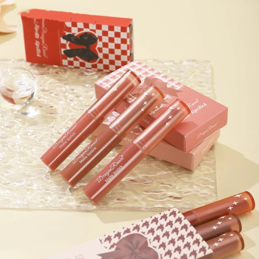 Matte Lipstick, Rich Color, Moisturizing Lip Gloss, Easy to Color, Lip Glaze, Rotating Lipstick Pen, Three-Pack Lipstick Pen, Valentine's Day Gift