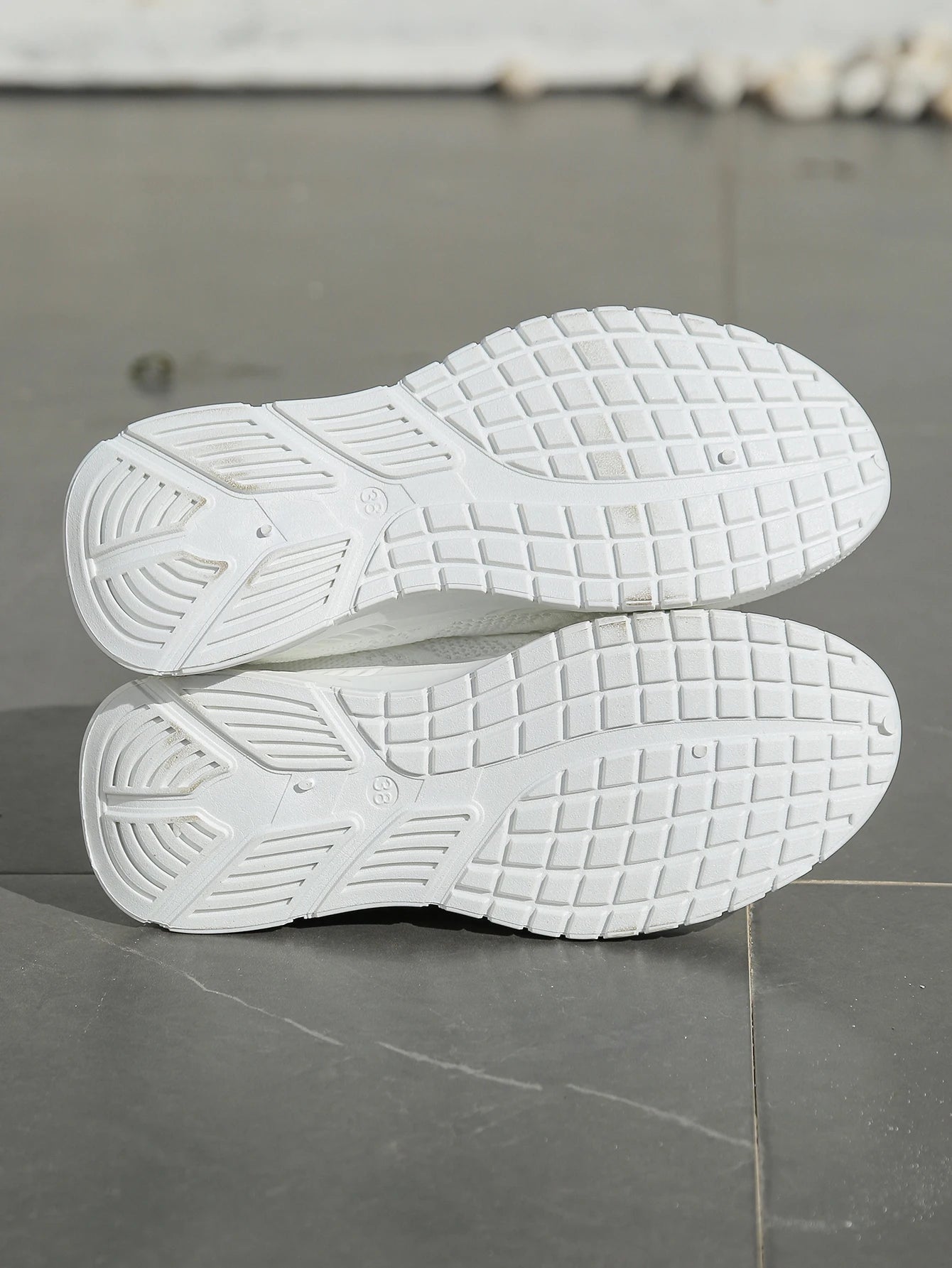 women shoes casual sneaker fall 2025 new fashion leisure sports single shoes wholesale cross-border factory trend fly weaving