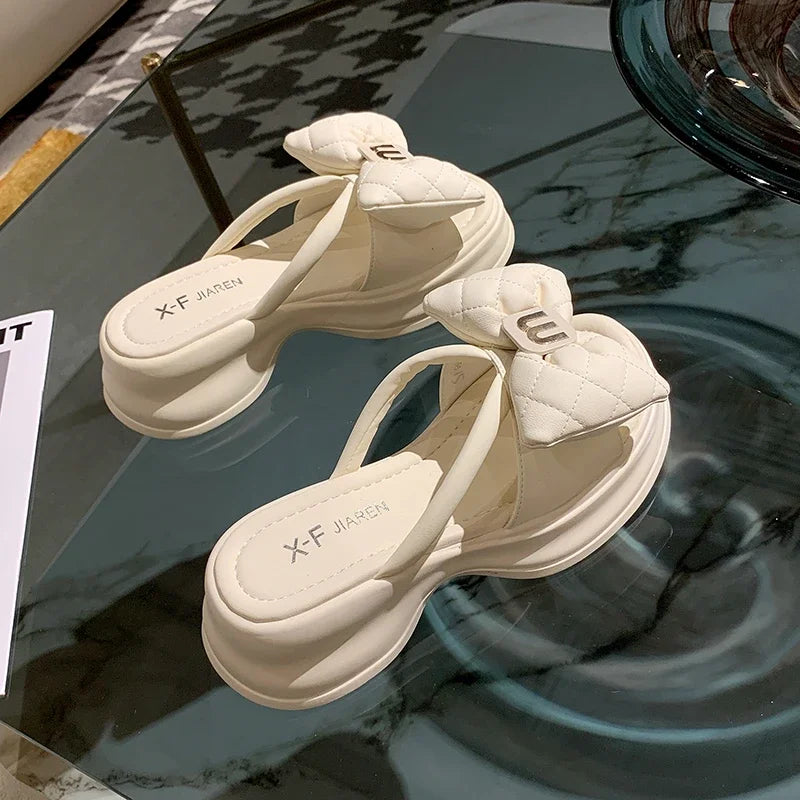 Women's Sandals New Korean Edition Casual Beach Shoes Versatile Thick Sole Shoes Bow Slippers Women's Outwear Summer