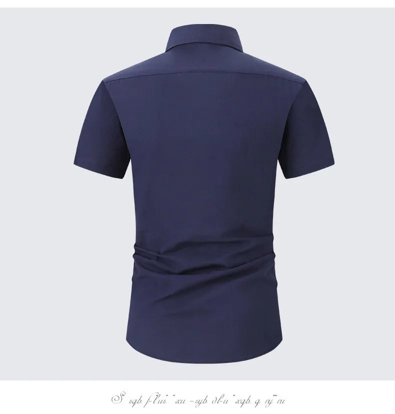 Men's short-sleeved shirts are casual, trendy, comfortable, cool on the street, versatile, simple and slimming in summer