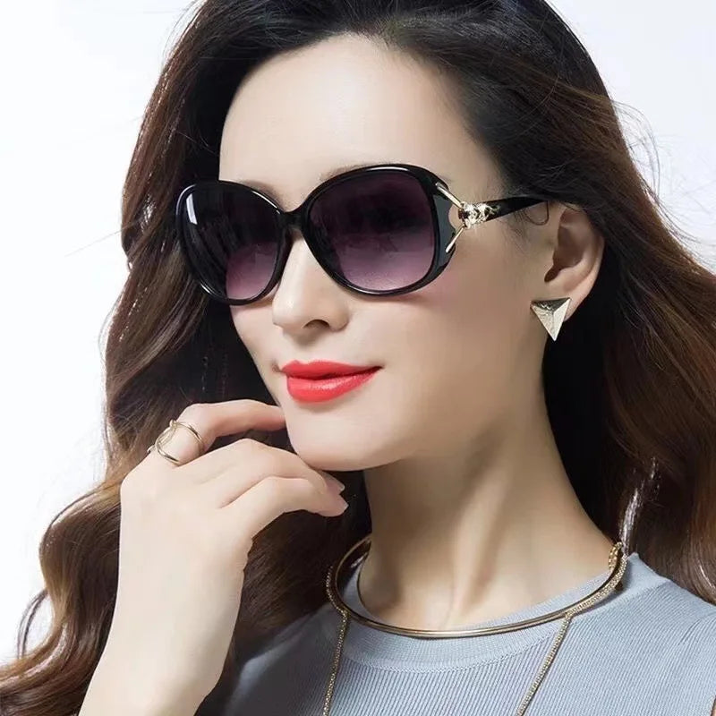 Women's Sunglasses New Simple Fashionable Versatile Trendy  Driving Vacation Sedside Luxury Brands High Quality Sunshade Glasses