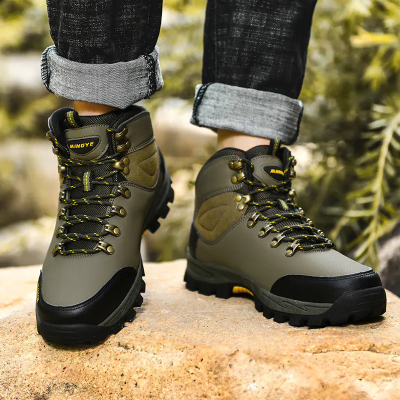 Men's Warm Winter Hiking and Climbing Sports Shoes